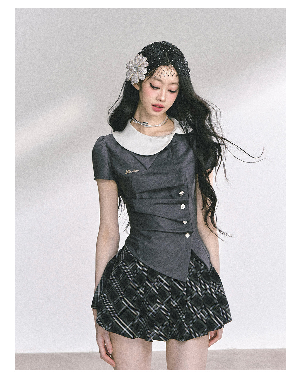 少也眼 “Seoul High Schooler” Two-Piece Set