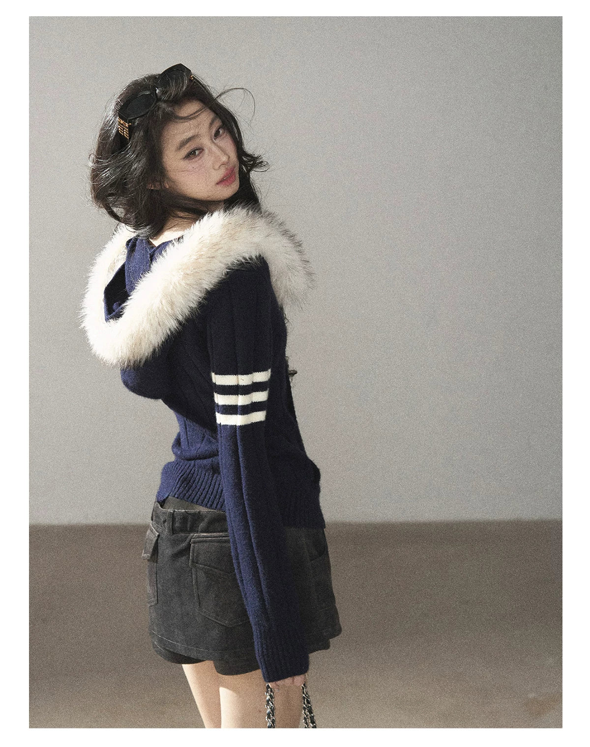 AOMALM - Blue Hooded Cable-Knit Sweater Jacket with White Stripes