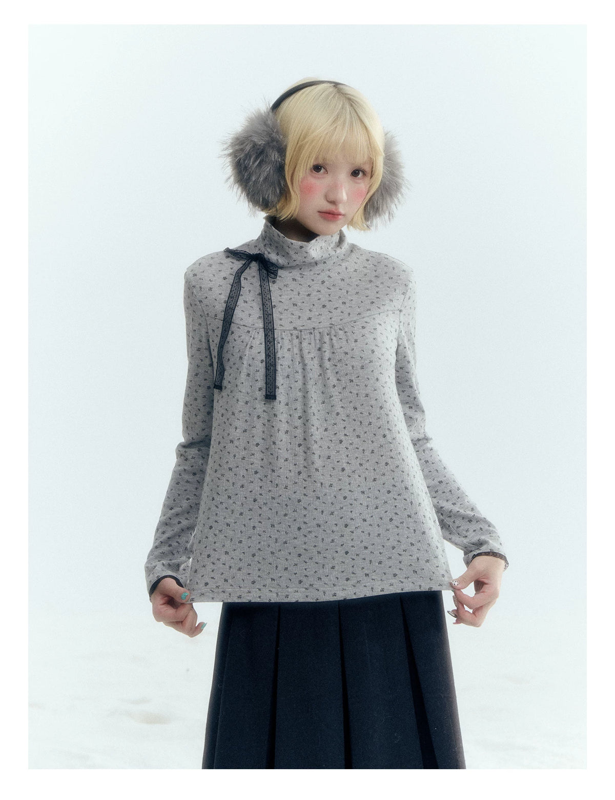 Floral Bow Lace-Tie Knit Top (Gray Floral / Light Khaki Beige)