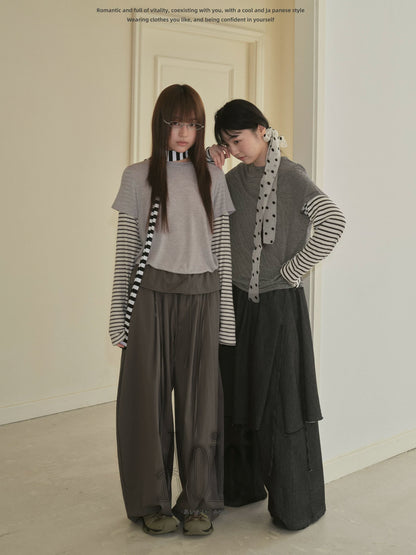 "Lazy Echo" Layered Stripe Long Sleeve Knit T-Shirt (Black Stripe / Gray Stripe)