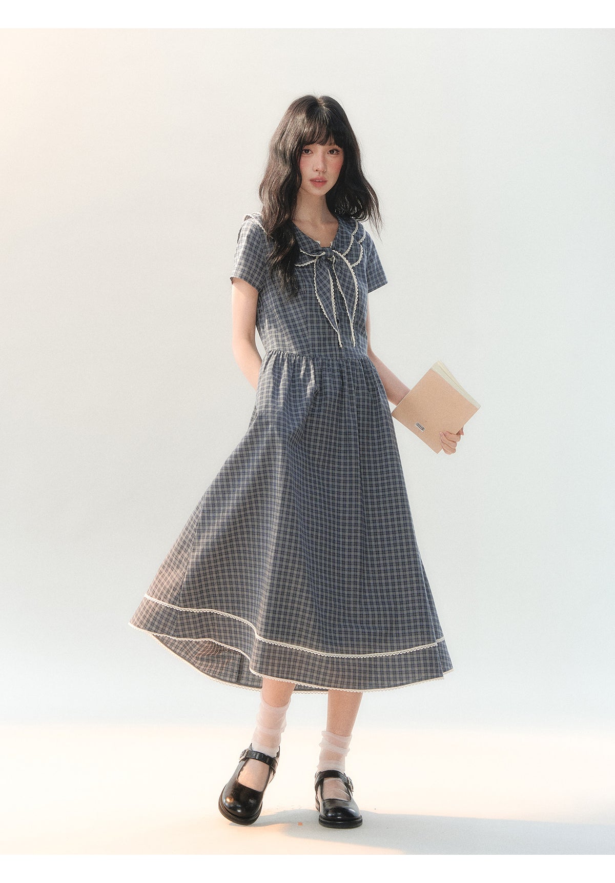 [CAN] "Firwood Plaid Tale" Blue Gray Plaid Lace Doll Collar Dress