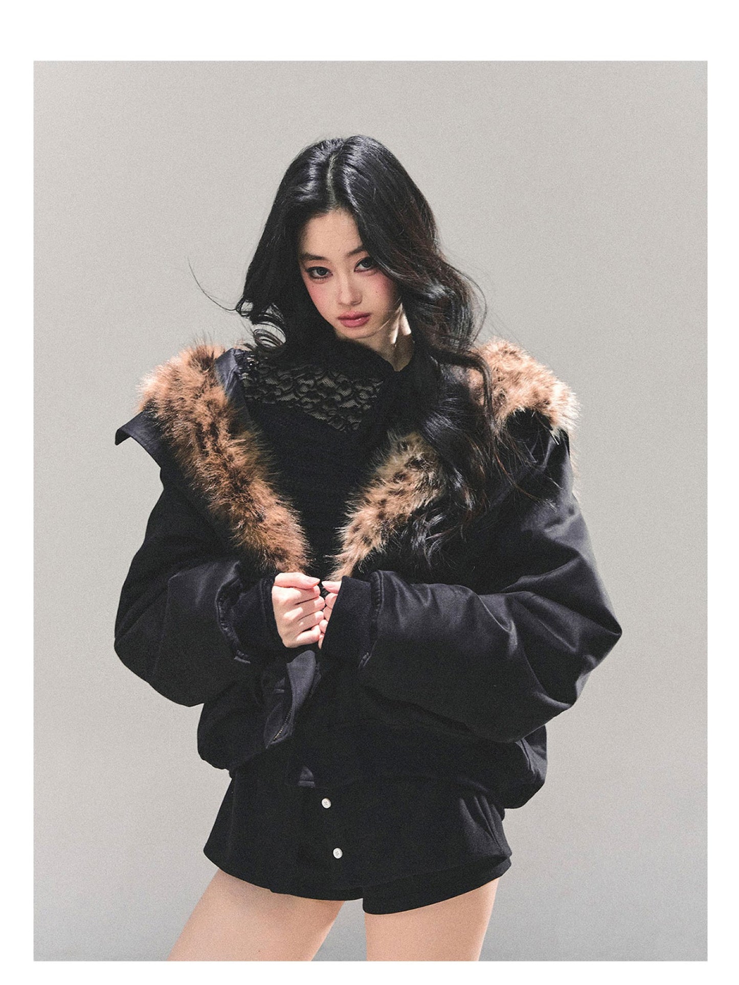 "降落在你怀中" Falling Into You Fleece Jacket - Black