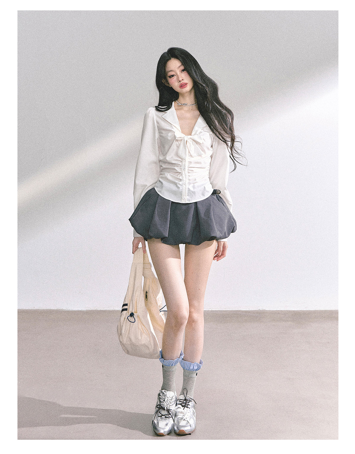少也眼 "K-Drama White Moonlight" Soft Sophisticate Blouse - White 486864