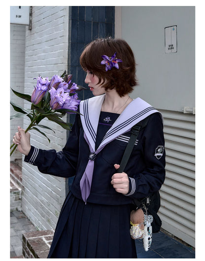 "Snow-Cleared Lily" Gray-Lilac JK Long-Sleeve Sailor Uniform Set
