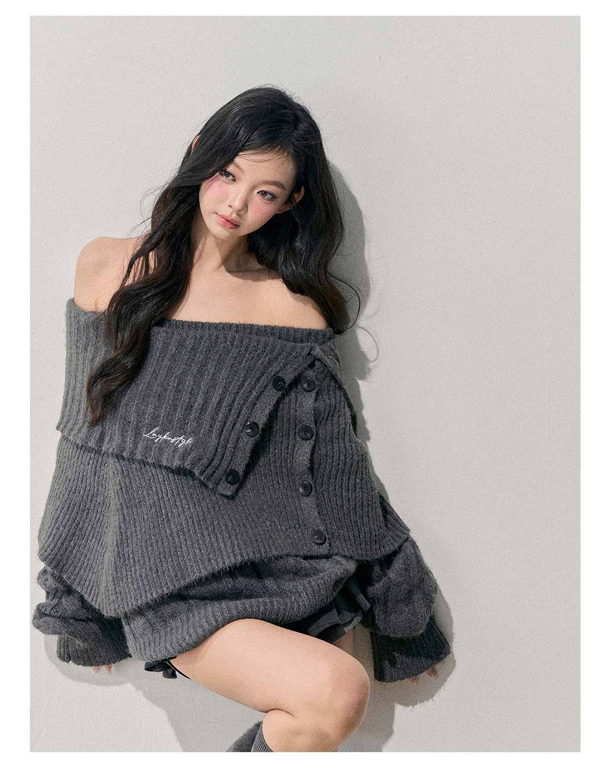少也眼 “Falling Awake” Off-Shoulder Korean Knit Two-Piece Top with Shawl 9465