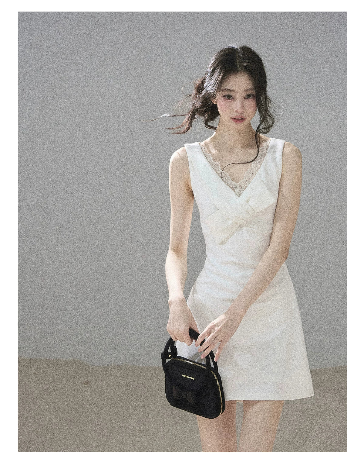 "White Tea Under the Moonlight" White Lace V-Neck Bodycon Mini Dress
