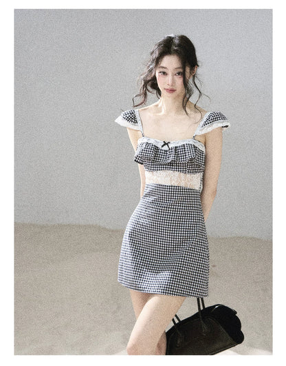 "Her in the Old Film" French Lace Plaid A-Line Mini Dress