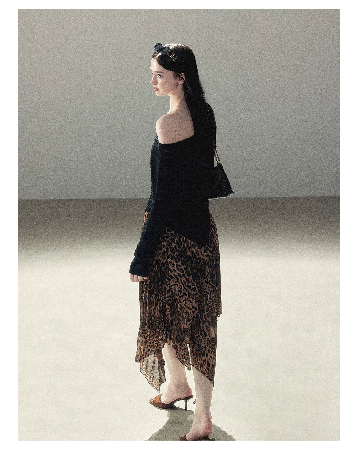 AOMALM - “Cocoa Leopard” Pleated Asymmetric Midi Skirt
