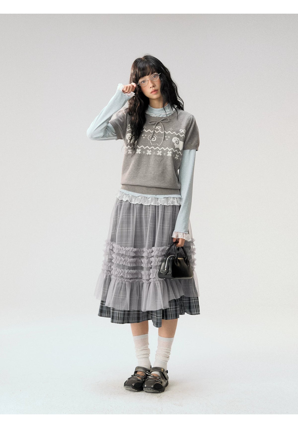 [CAN] "Little Lamb Adventure" Gray Jacquard Bow-Detail Short Sleeve Knit Top