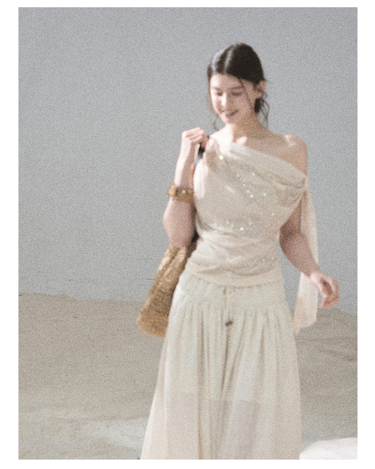 “Frosted Kiss” Dutch Cheese Crystal Mesh Sleeveless Top