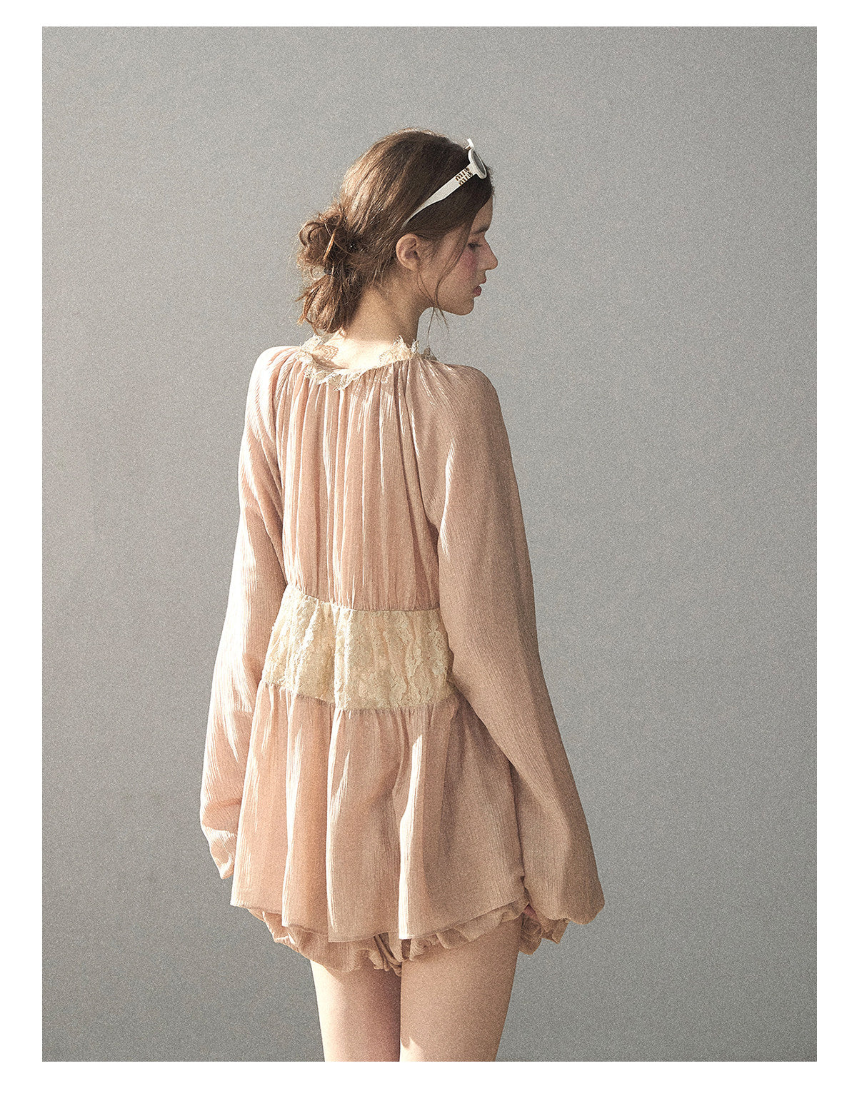 170726 "Ripples of Autumn" Milk Tea Lace Blouse & Bubble Shorts Set