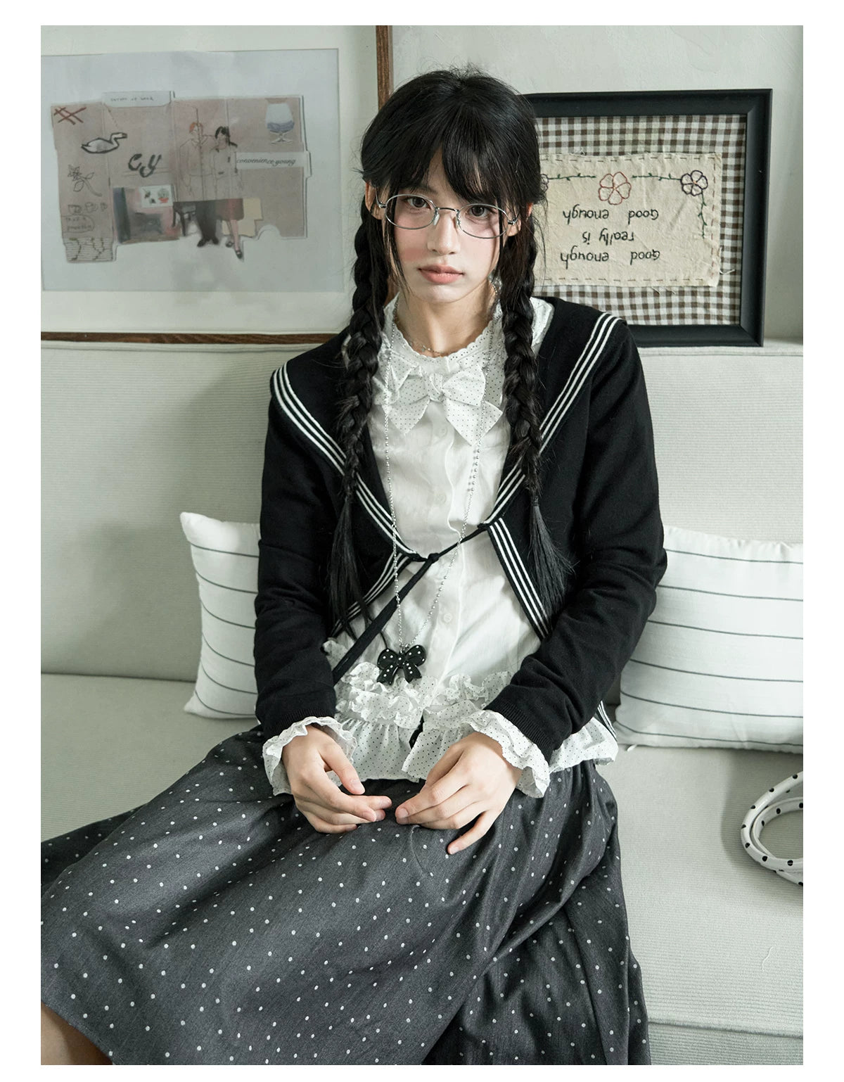 "Starlit Gap" White Blouse Collection