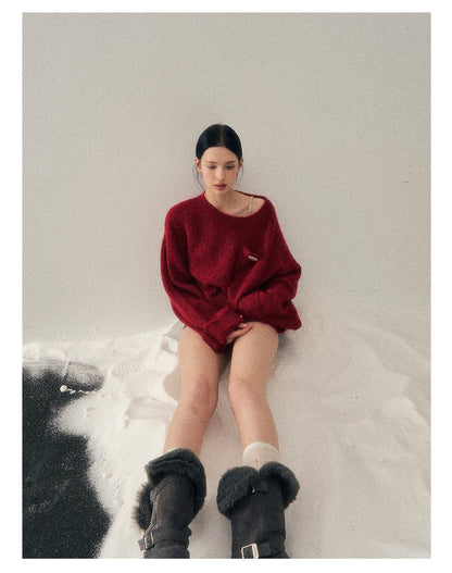 少也眼 “Winter Snow Holds Gentle Warmth” Angora-Blend French Red Knit Sweater