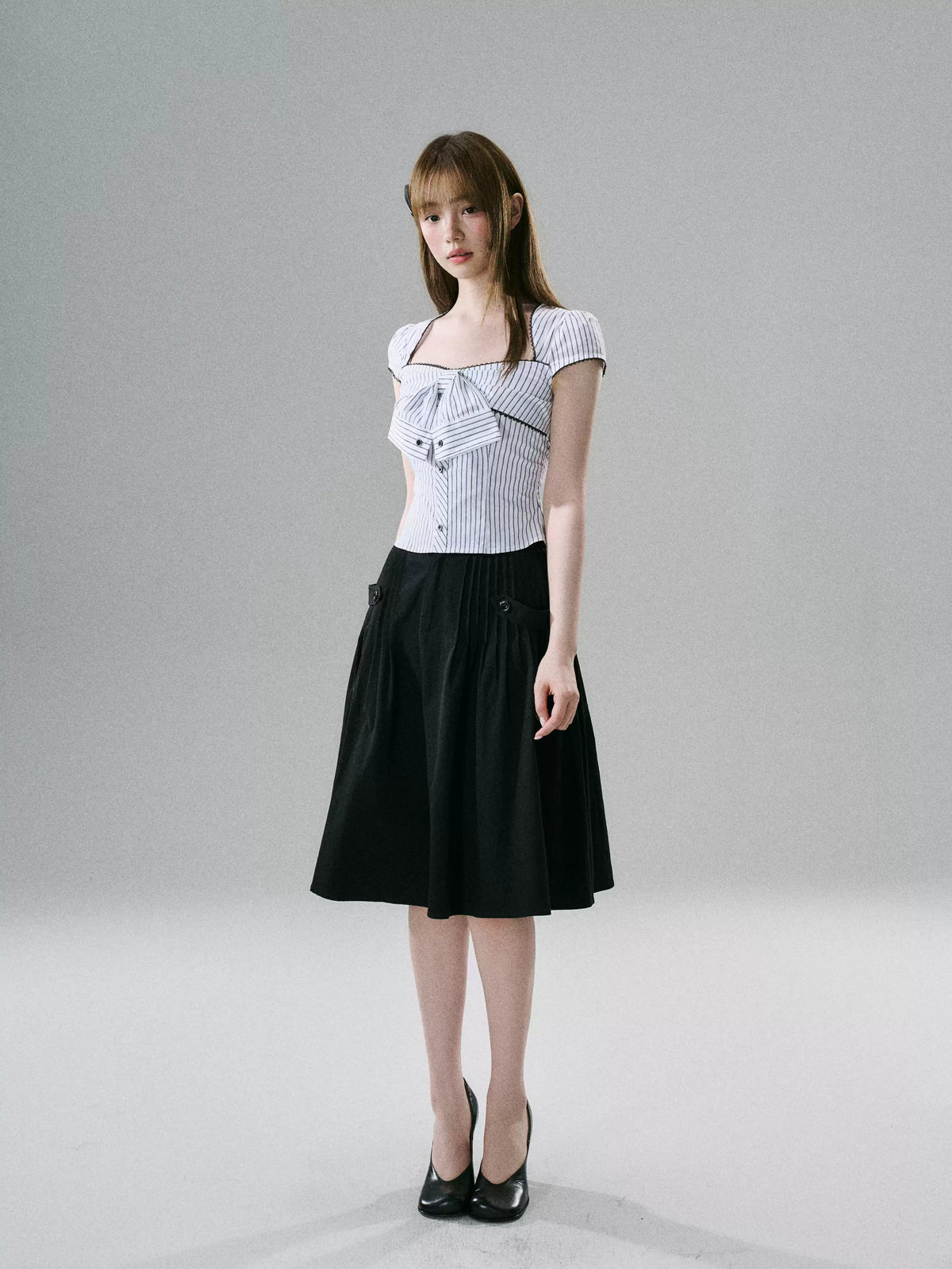 LOST FOREST - Black And White Striped Bow Crop Top