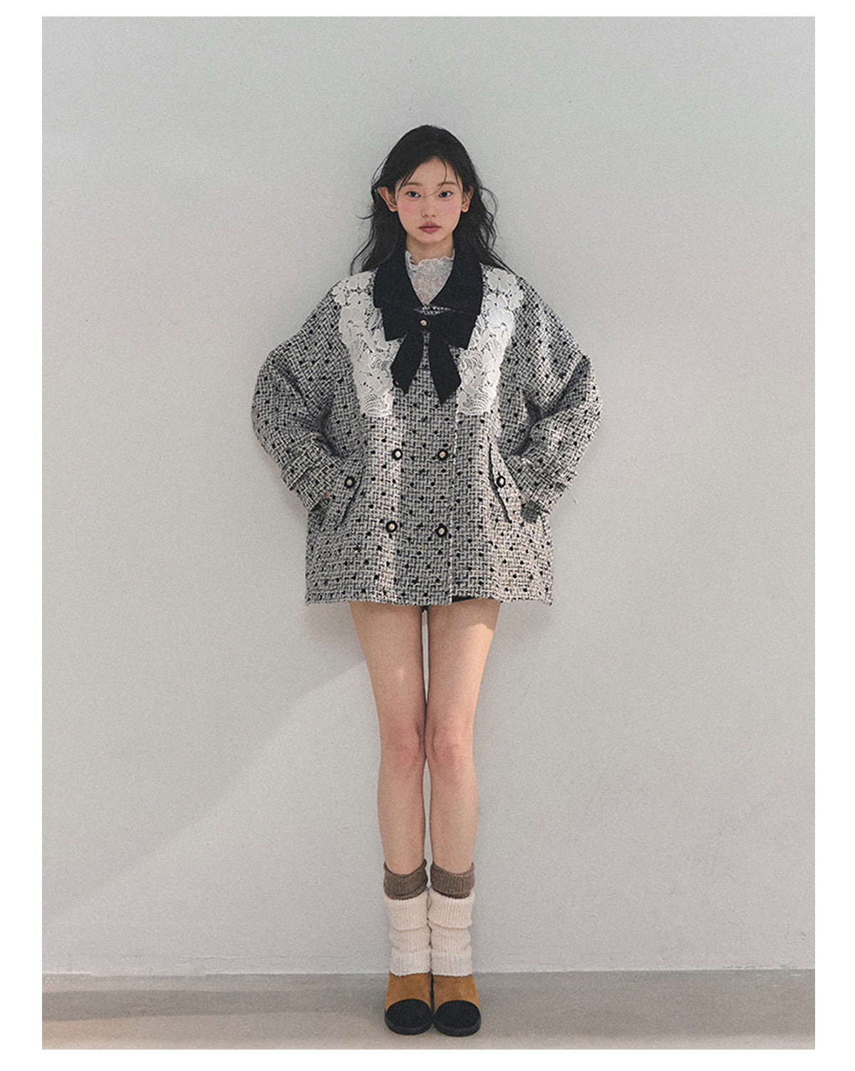 少也眼 “Soft-Focused Moment” Black Tweed Lace Jacket 975642