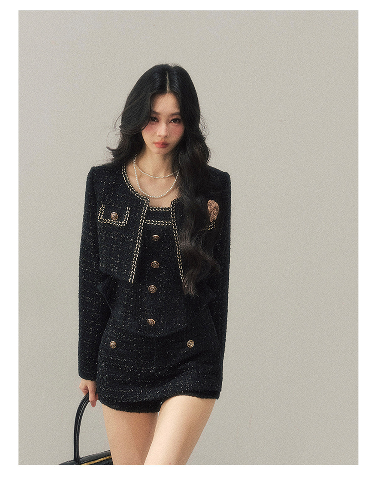 少也眼 "Before the Moon Falls" Bouclé Wool Tweed Set - Black