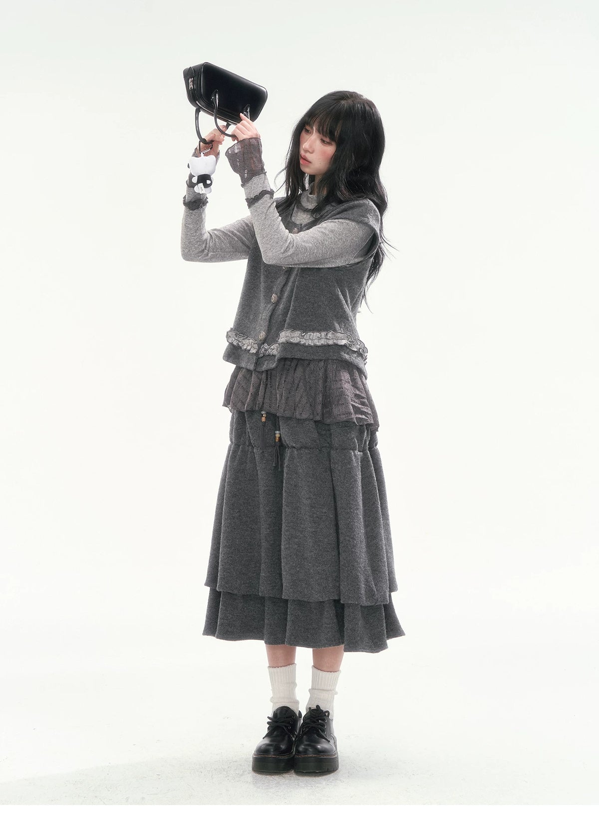 [CAN] Dark Gray Tiered Wool-Blend Midi Skirt