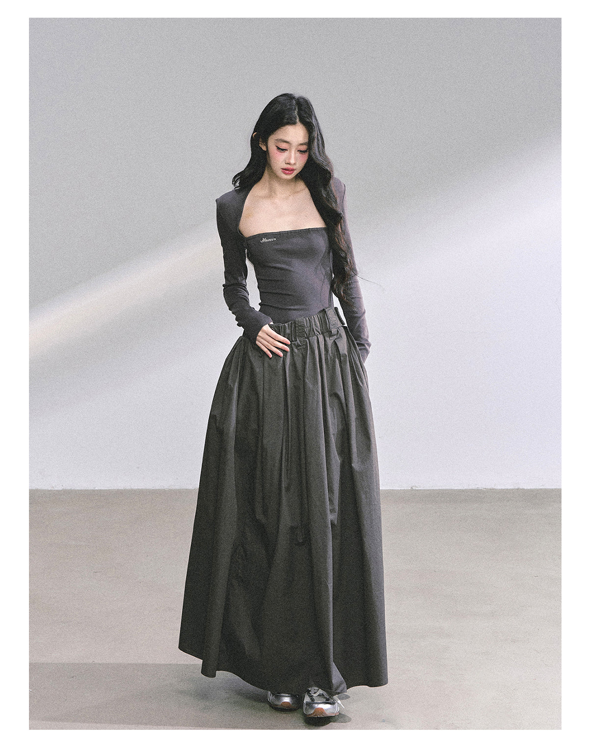 少也眼 "K-Show Muse" Elegant French Hepburn Long-Sleeve Dress - Gray 47867864