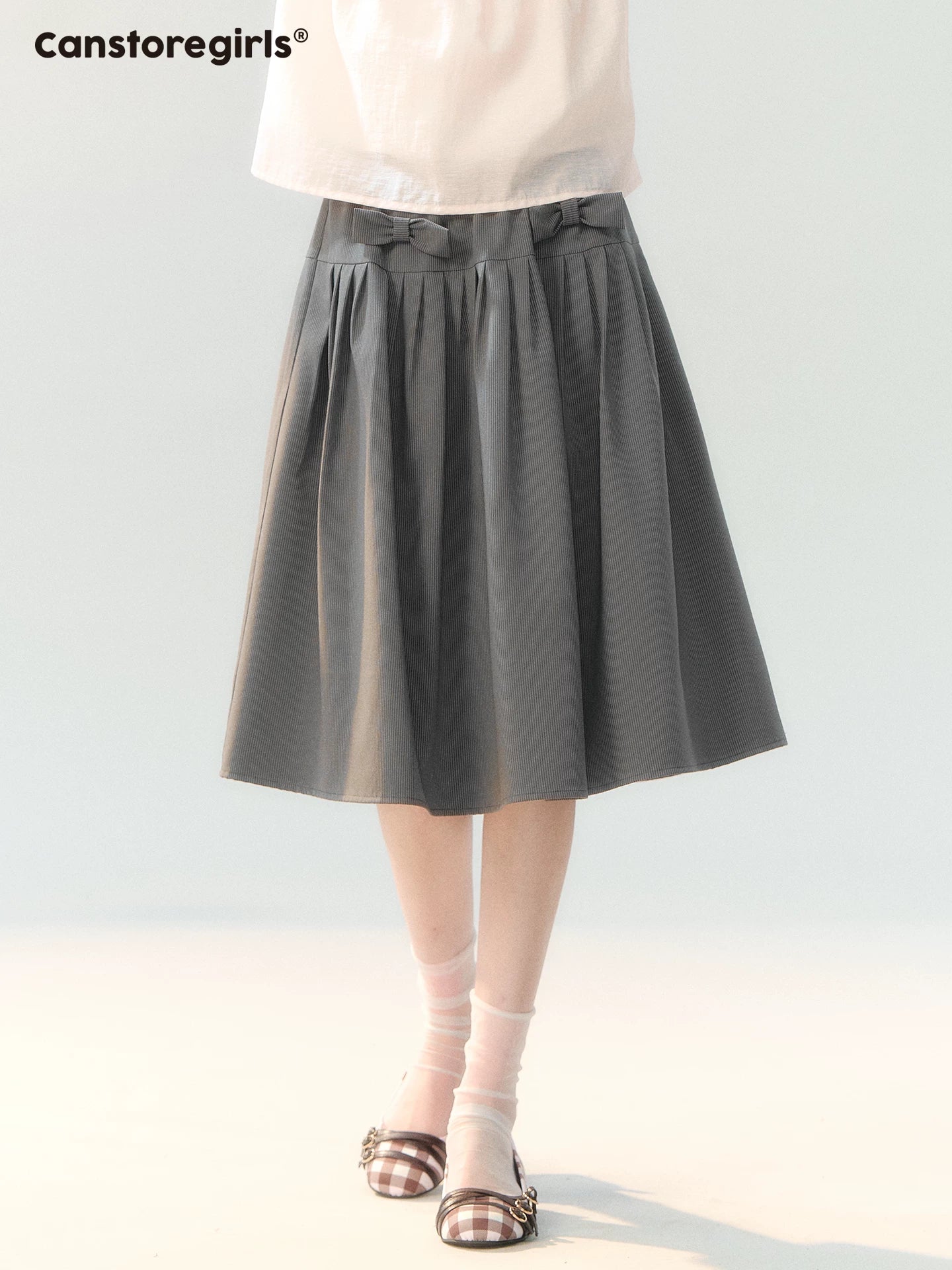 "Cloud Gray Sweet Pleats" Gray Stripe Bow Pleated Skirt LL2026219