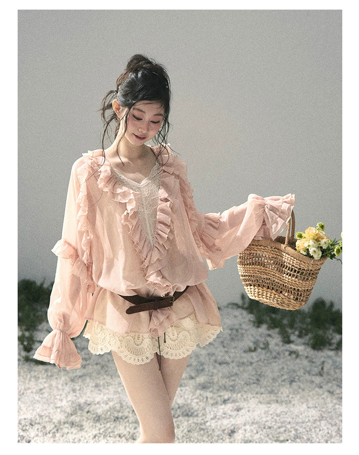 “Lost in Your Embrace” Dutch Cream Lace Puff Skort
