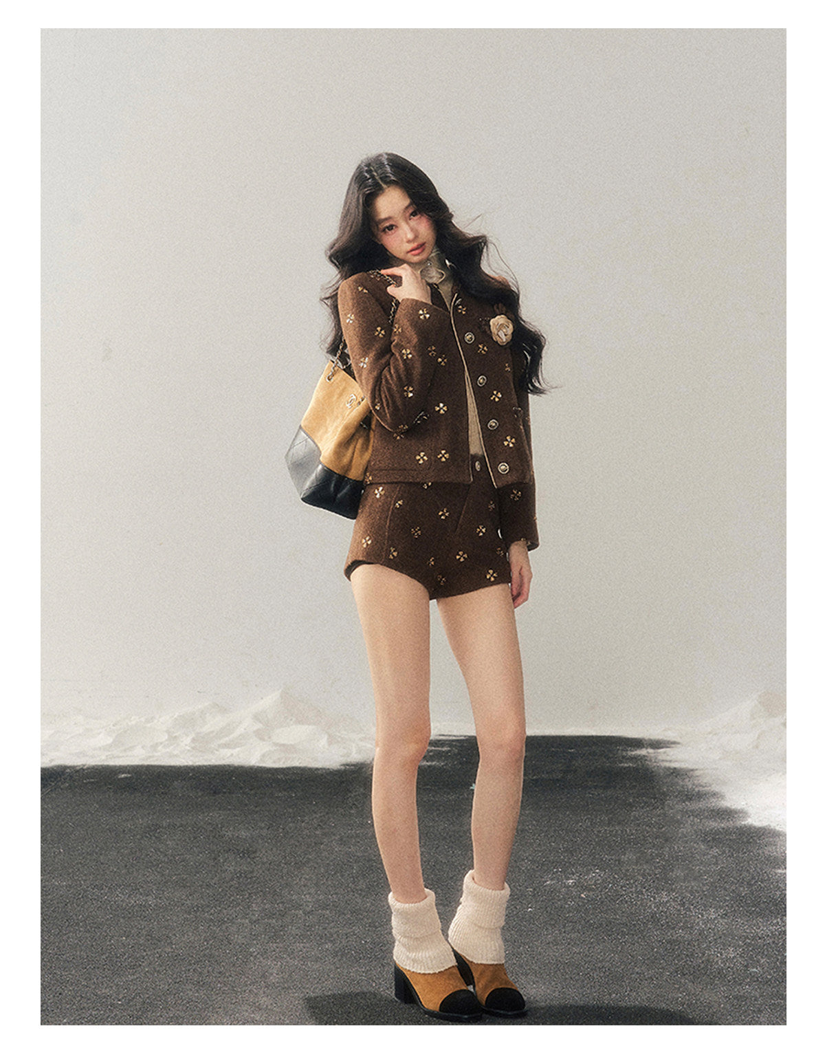少也眼 "Deep Winter Wutong" Quilted Wool Tweed Two-Piece Set