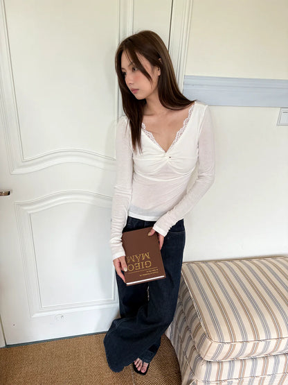 LOST FOREST - Lace Twist-Font Fitted Top (Cream White / Goose Yellow)