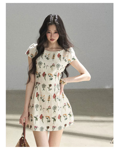 "Wildflower Daydream" Dutch Cream Embroidered Mini Dress - Short Sleeve 45684