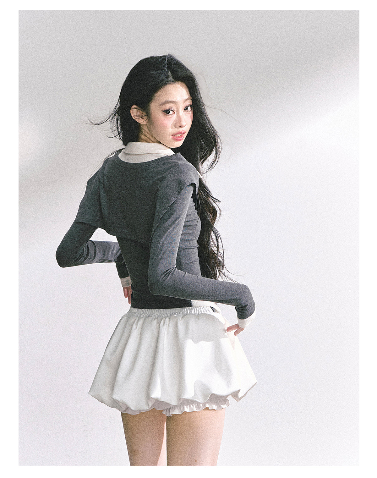 少也眼 "London Art Student" Layered Polo Long Sleeve Crop Tee