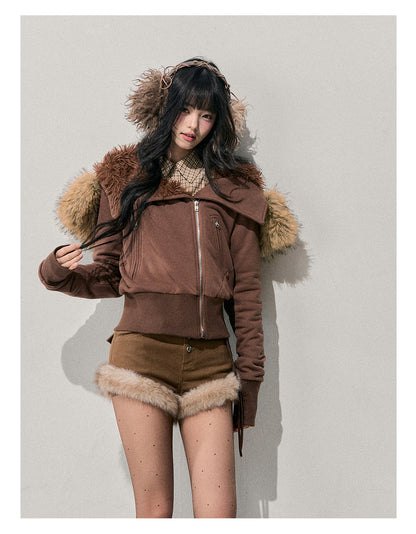 少也眼 "Warm Wilderness" Faux Fur Hooded Knit Jacket
