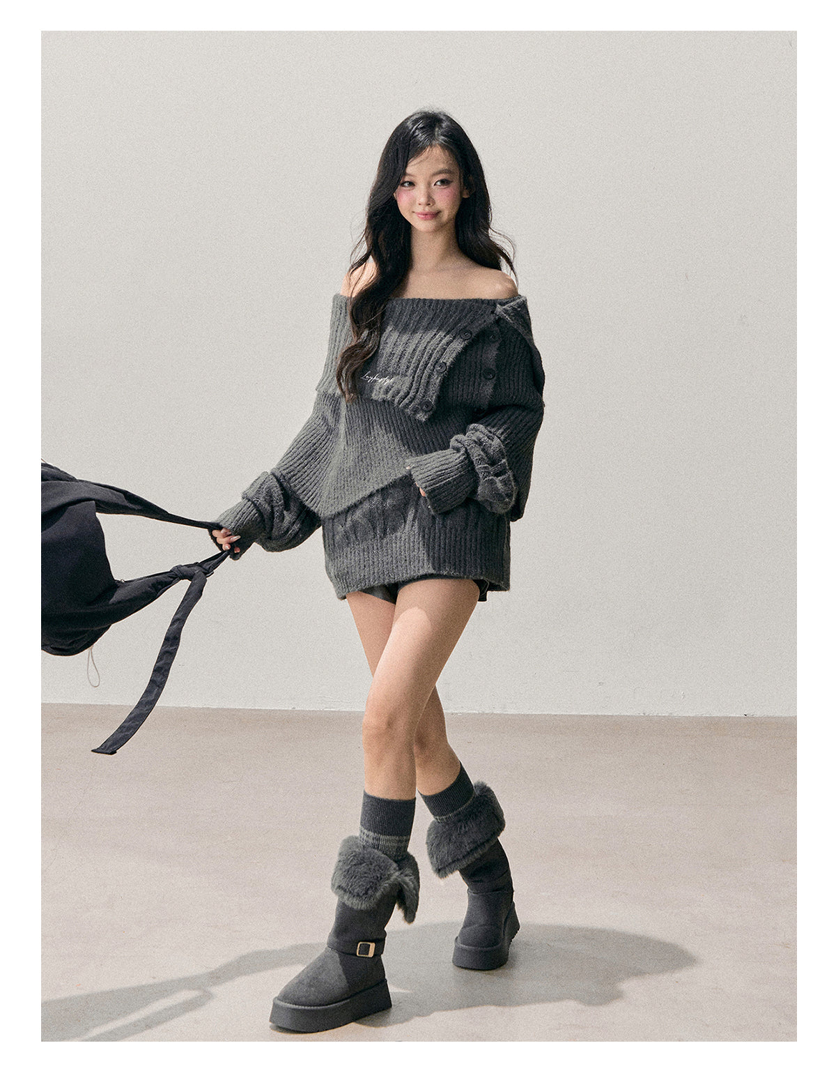 少也眼 “Falling Awake” Off-Shoulder Korean Knit Two-Piece Top with Shawl 9465