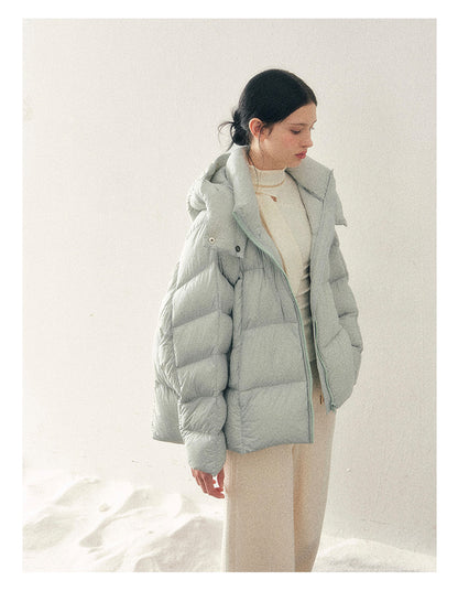 少也眼 "Thawing Snow Realm" Matte Nylon Down Puffer Jacket - Glacier Blue