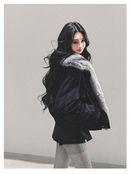 少也眼 "Endless Freedom" Detachable Faux Fur Layered Black Jacket