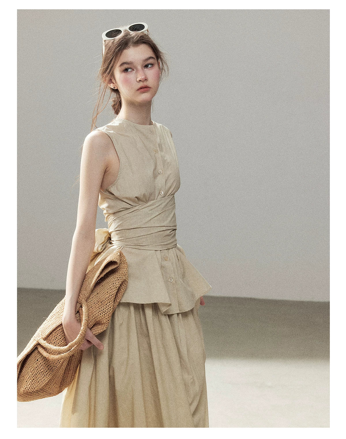 "The Last Falling Leaf" Milk Tea Lyocell Two-Piece Skirt Set