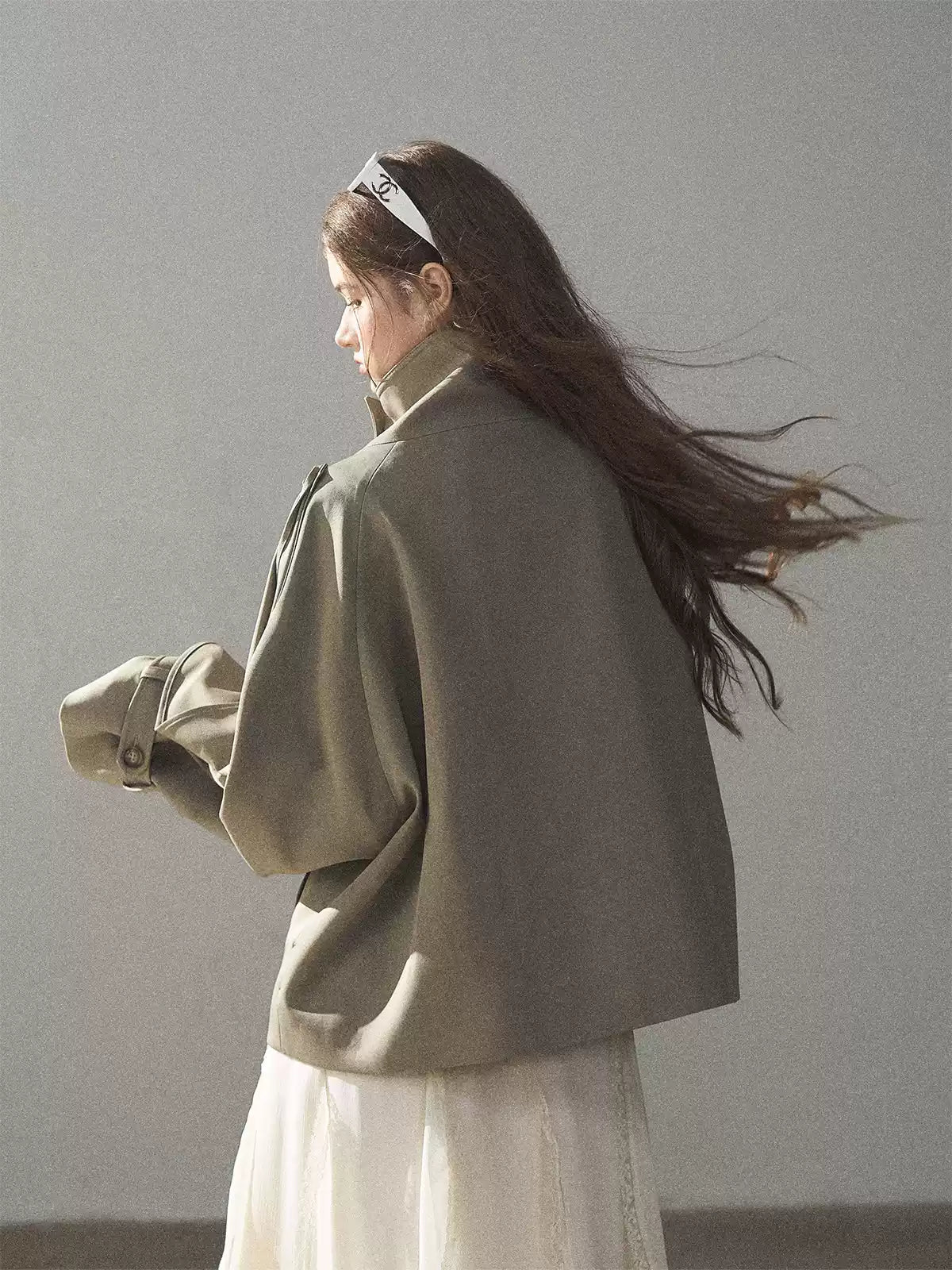 Gray Funnel-Neck Double-Breasted Short Trench Coat