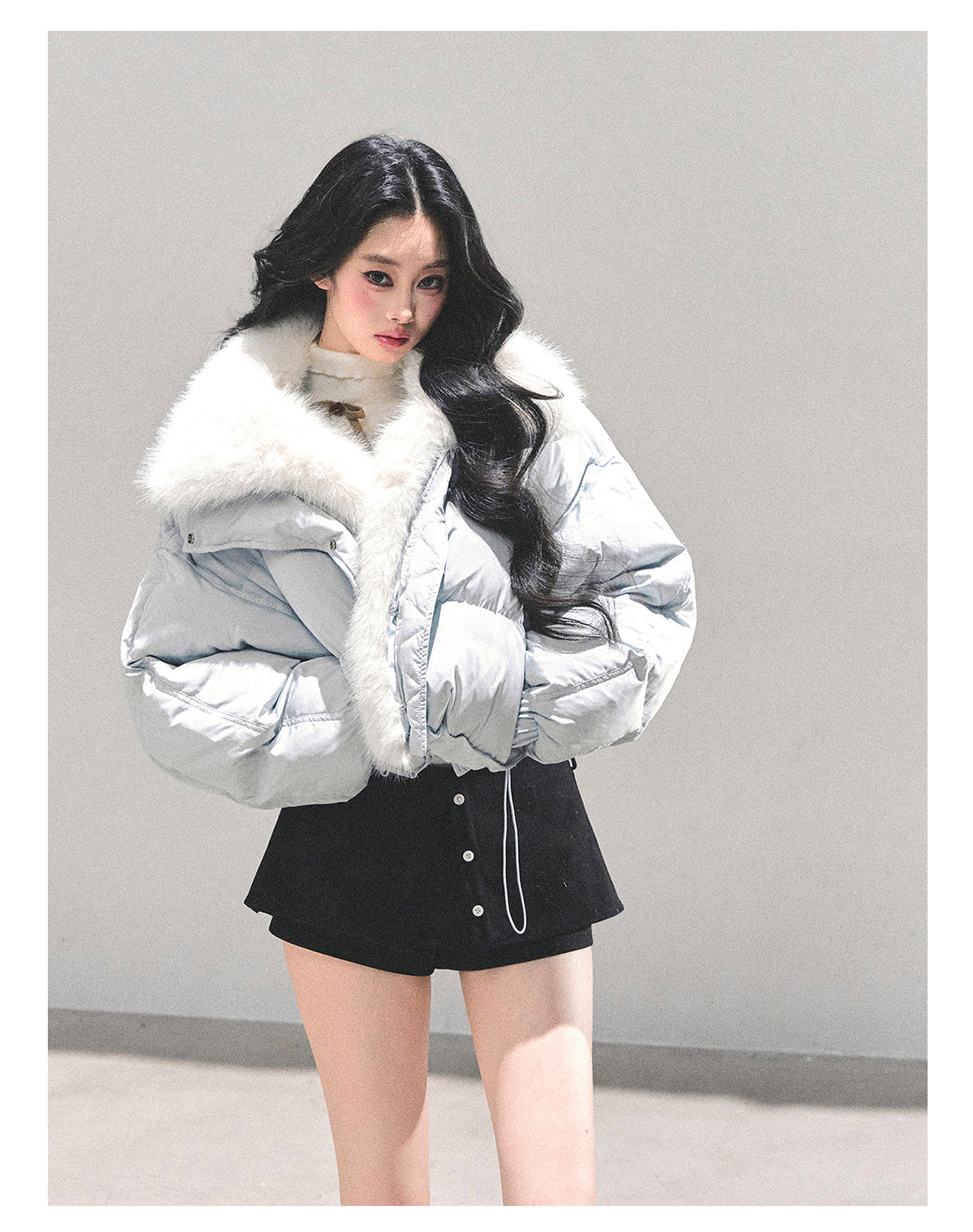 少也眼 "Silent Blue" Faux Fox Collar Down Jacket 784651