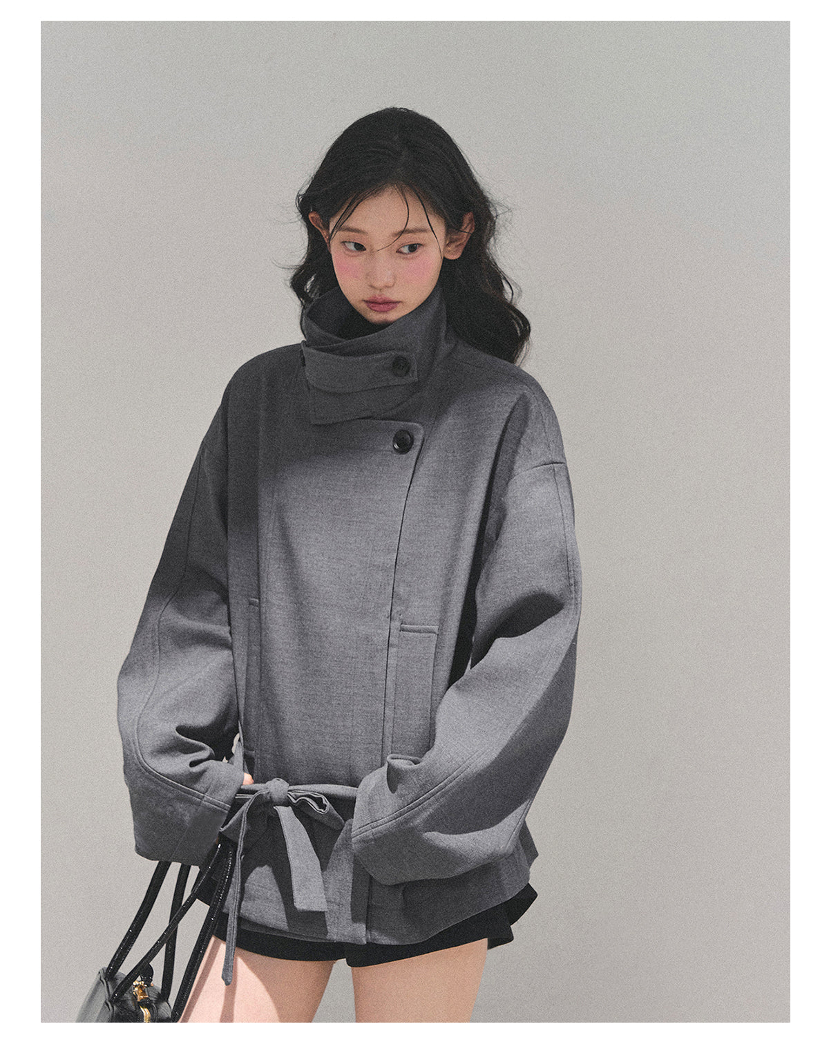 少也眼 “First Snow, Softened” Hepburn-Style Winter Trench Coat - Gray 941615