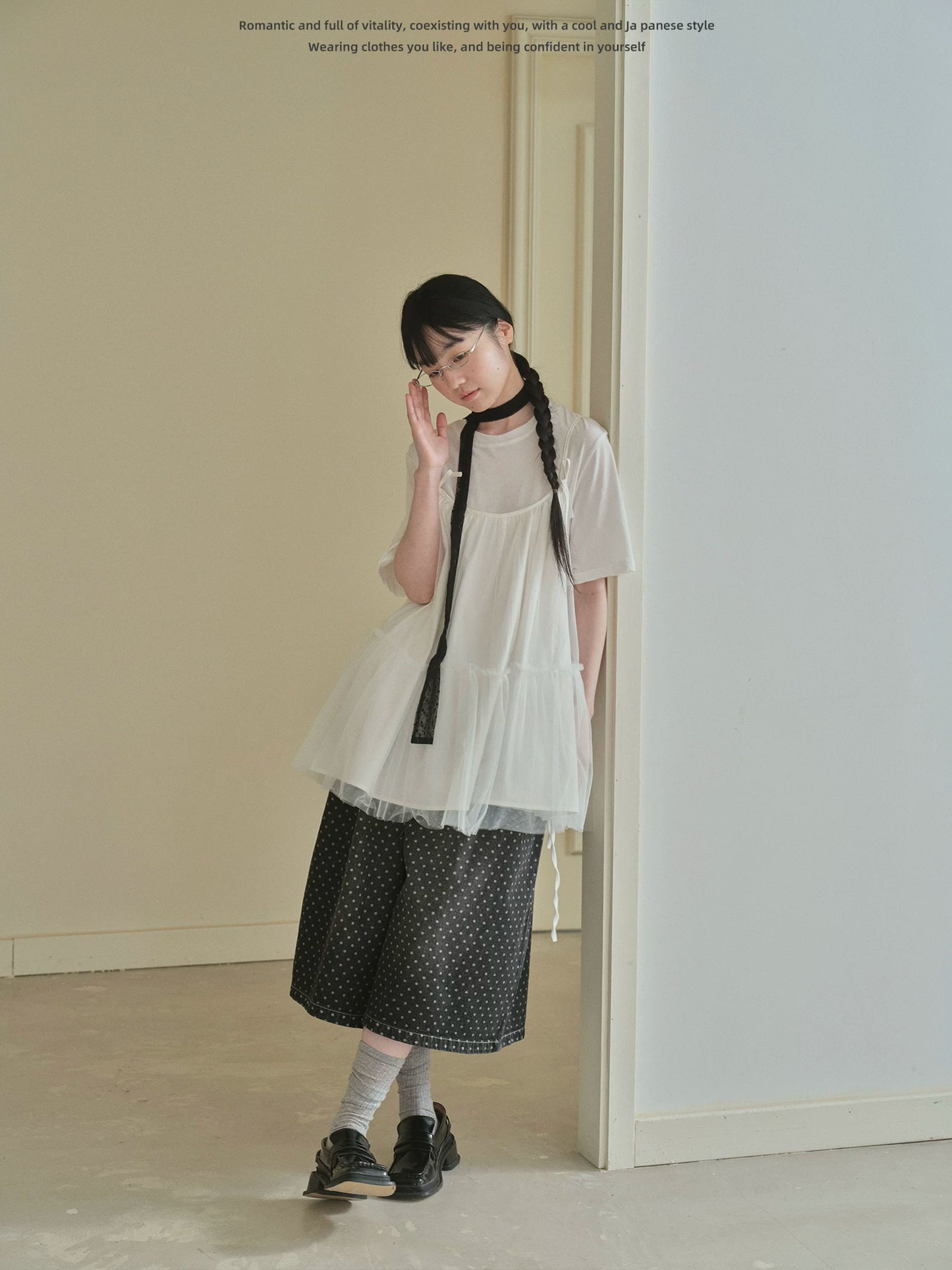 "Airy Veil" Layering Mesh Cami Top (Black / White)
