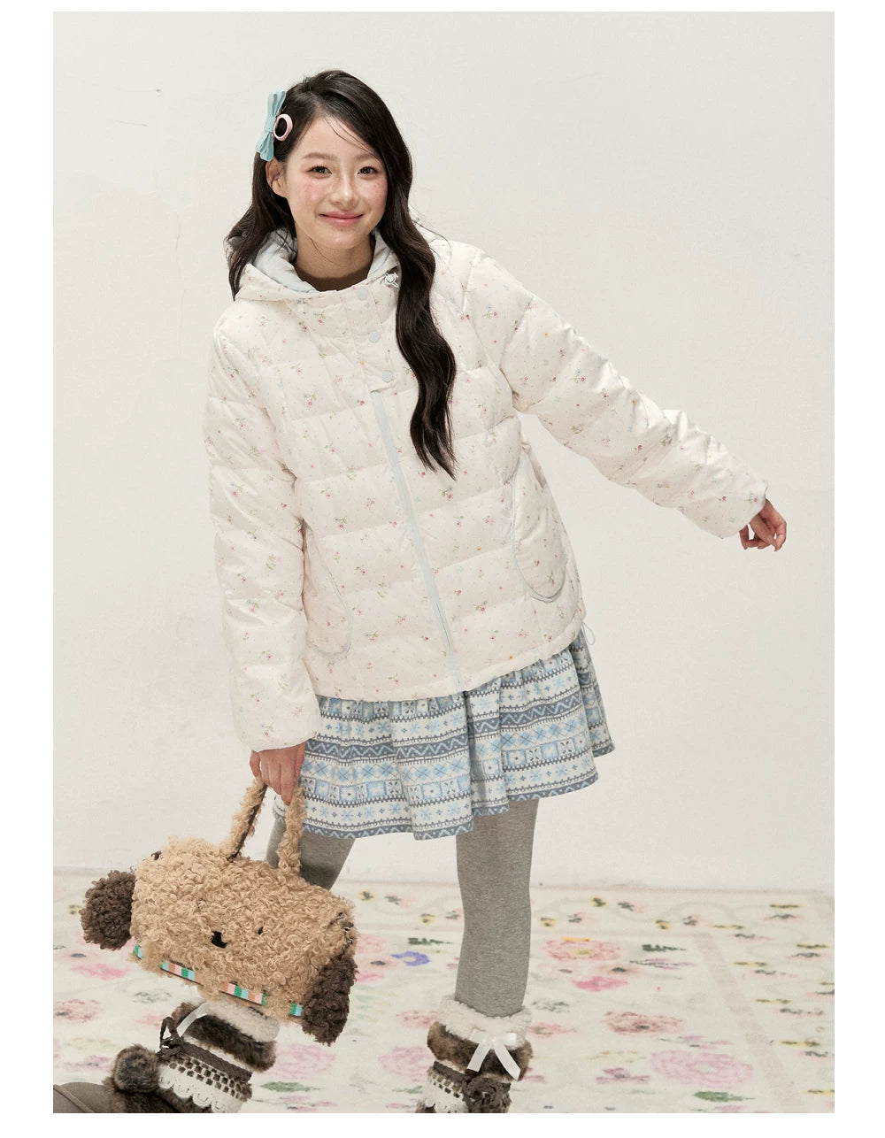 RF - Ivory Floral Print Cropped Hooded Down Jacket with Contrast Lining