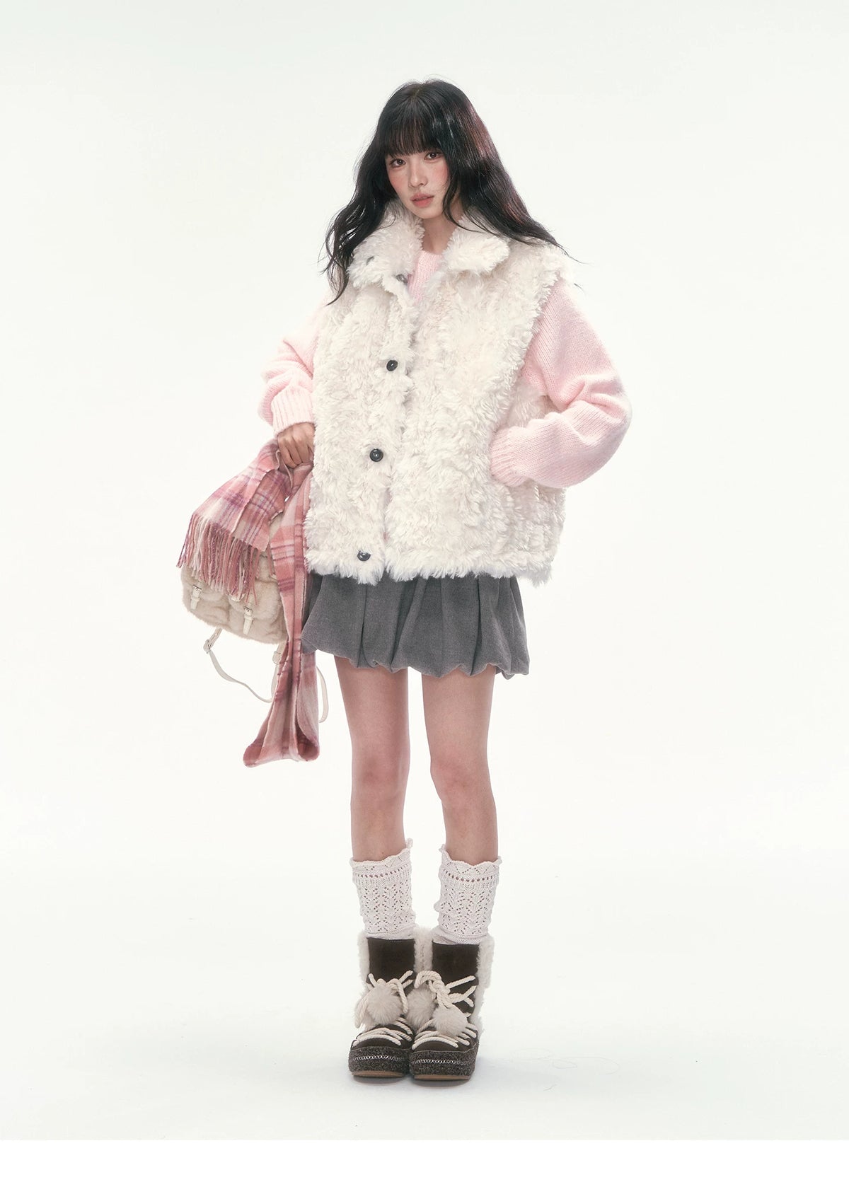 [CAN] Reversible Quilted Vest with Faux Fur Trim