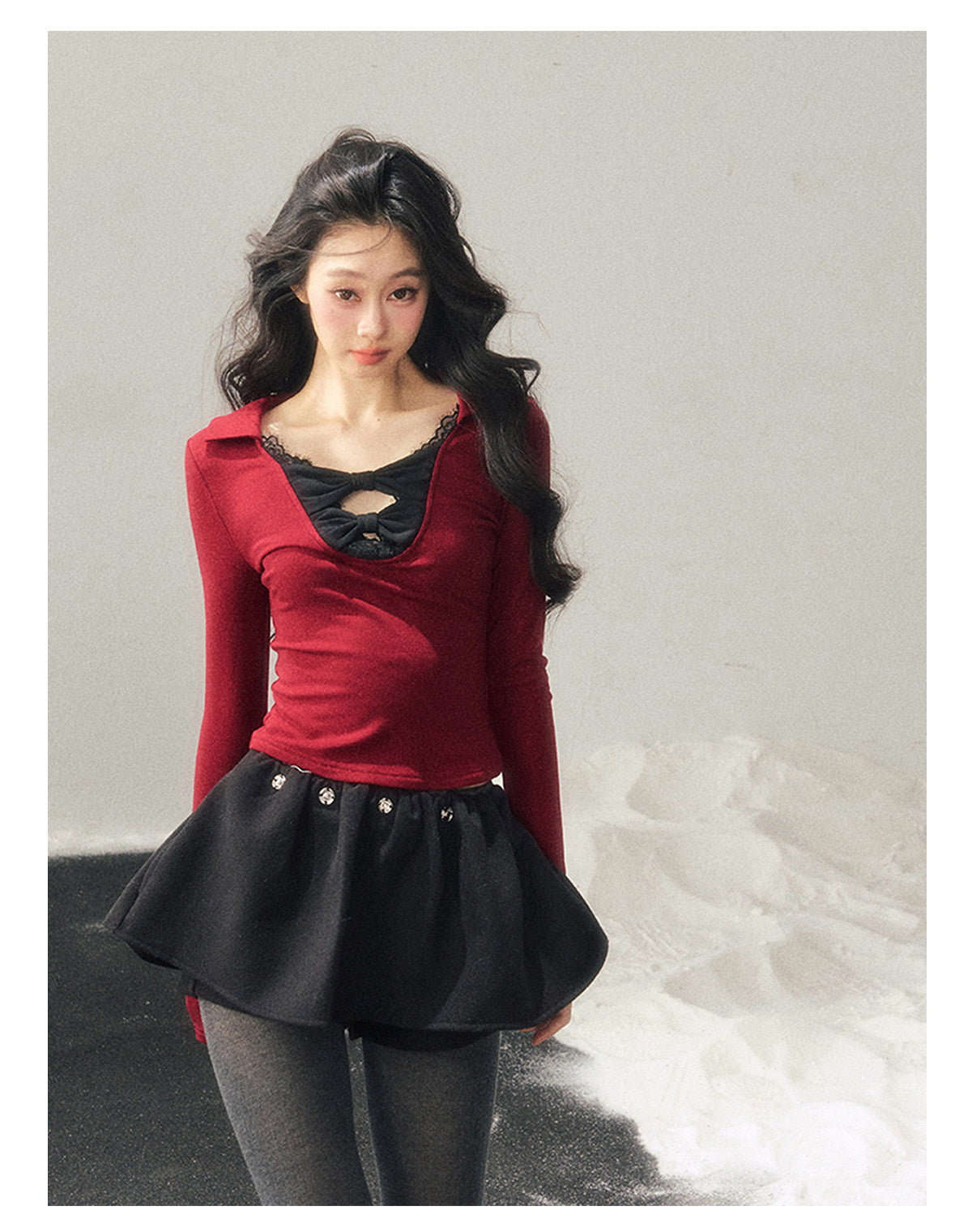 少也眼 “Silent Afterecho” Bow-Detail Top - Deep Wine Red