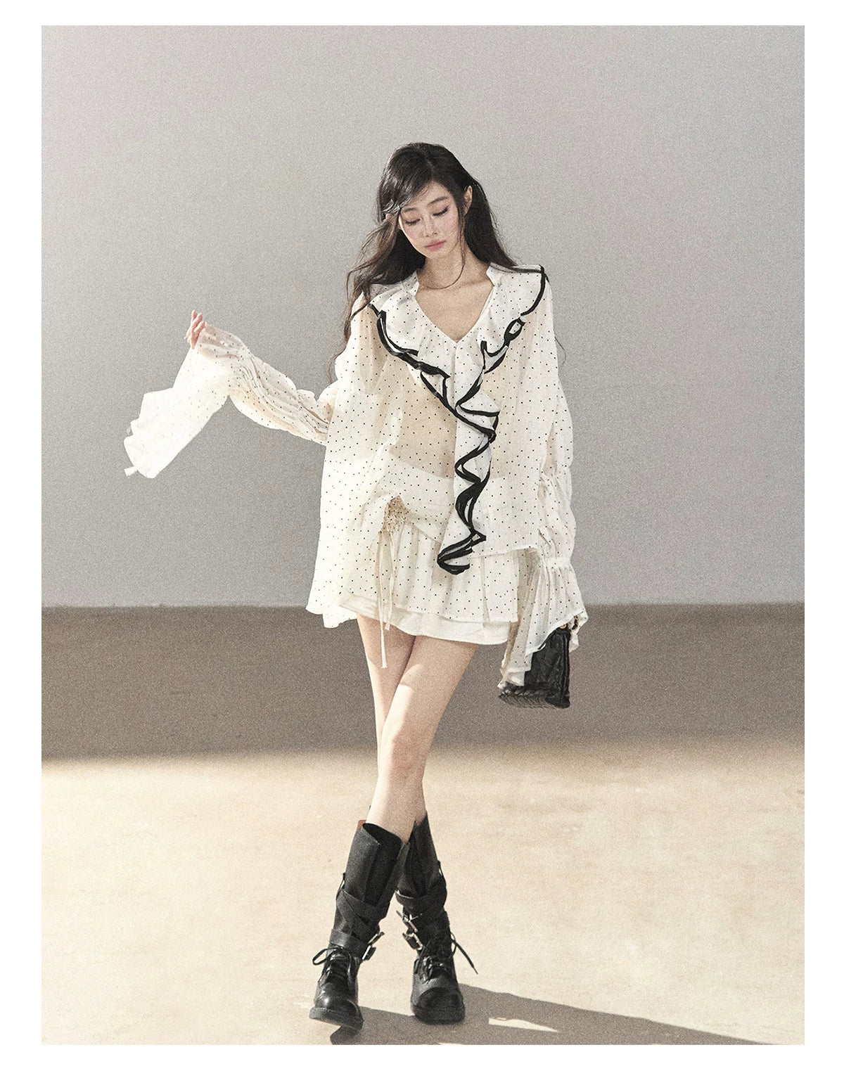 AOMALM - "Gossamer Moonlight" Pearl Shell Chiffon Top & Mini Skirt Set (With Tie & Flower)