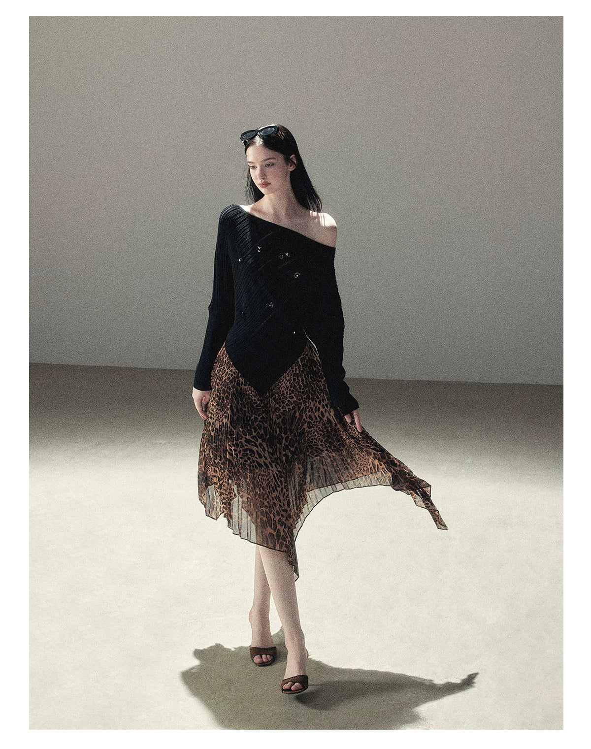 AOMALM - “Cocoa Leopard” Pleated Asymmetric Midi Skirt