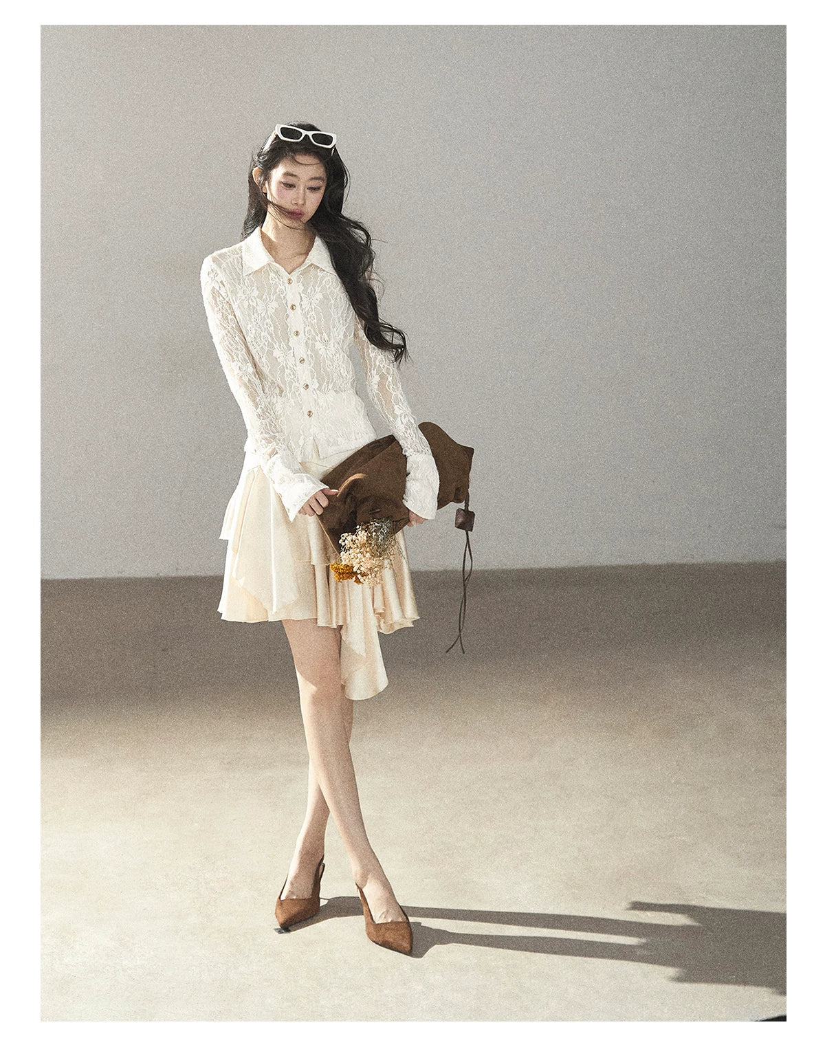 AOMALM - "Vine Texture" Dutch Cream French Lace Polo Collar Cutout Cropped Top