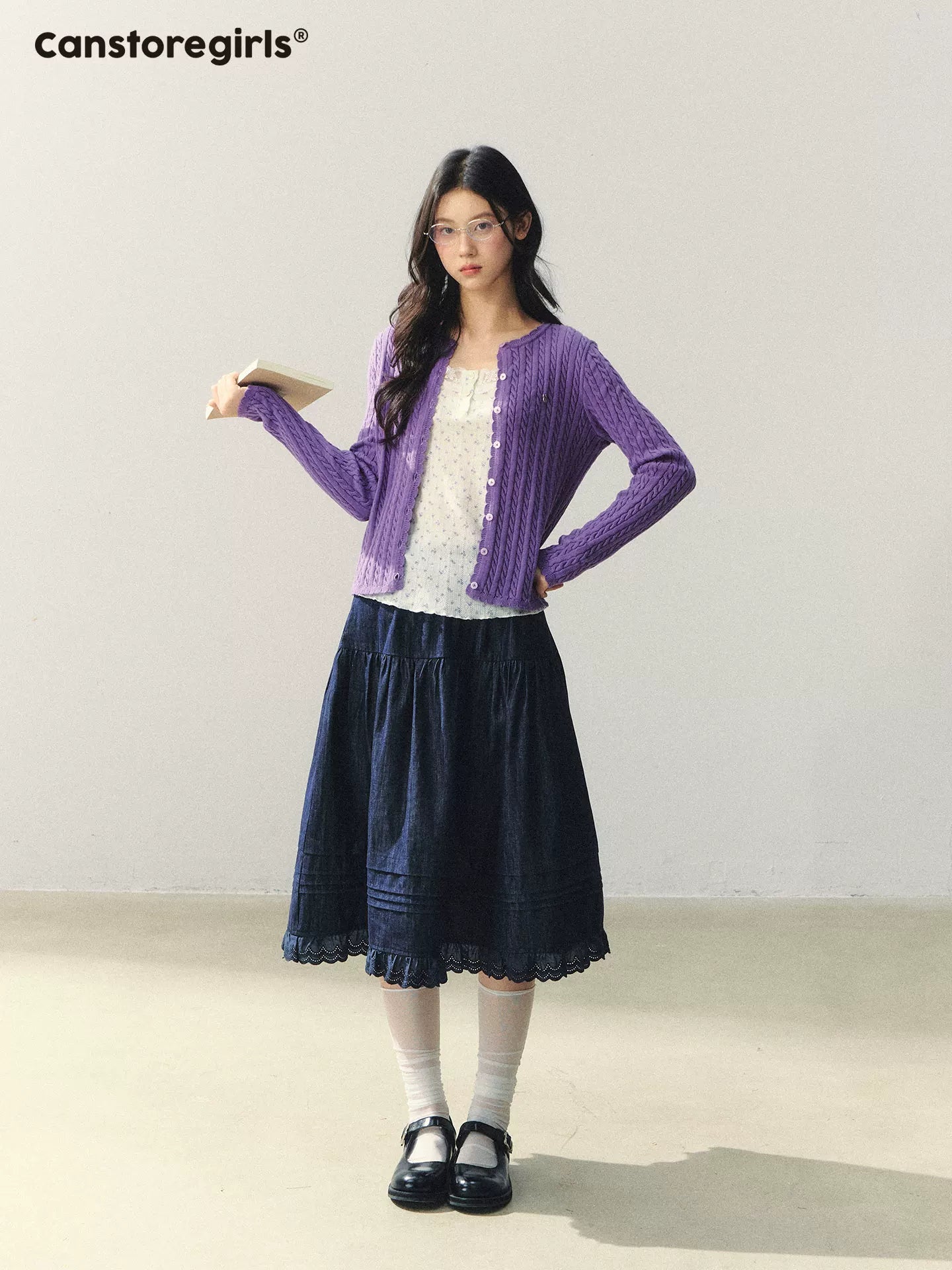 "Milky Bear Mood" Detachable Collar Knit Cardigan LL2026009