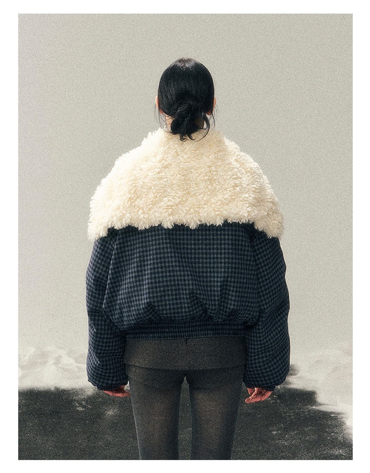 少也眼 “Silent Indigo” Academy Blue Quilted Wool-Collar Jacket