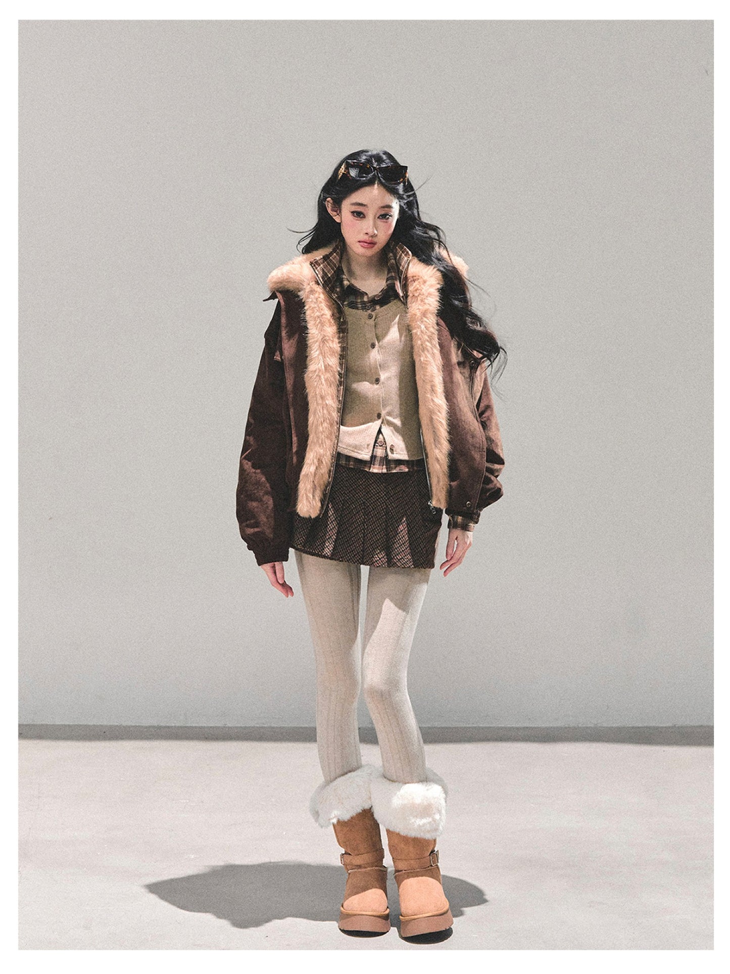 少也眼 "Endless Freedom" Detachable Faux Fur Layered Brown Jacket