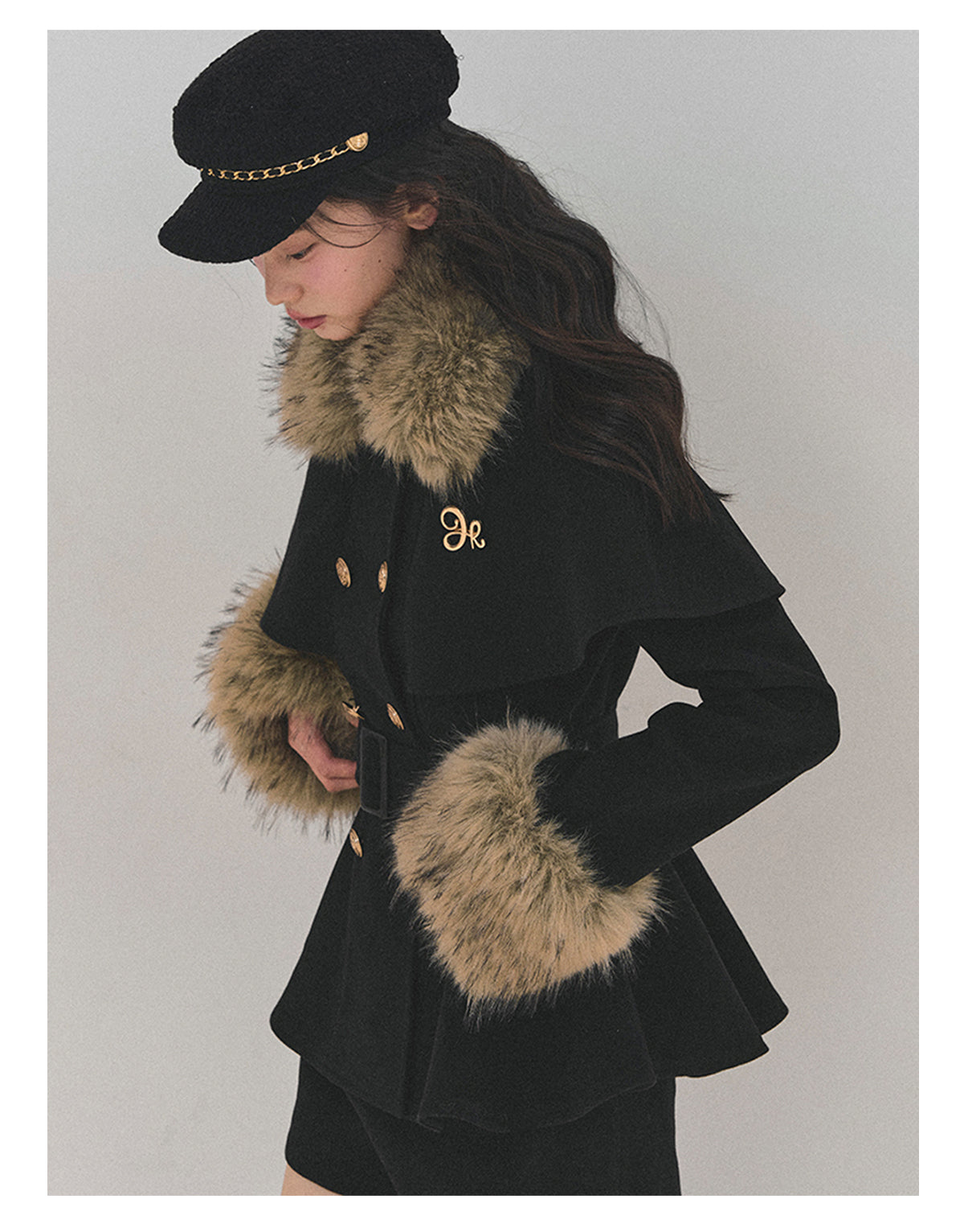 少也眼 “Snowlit Reverie” French Winter Cape Set 855452