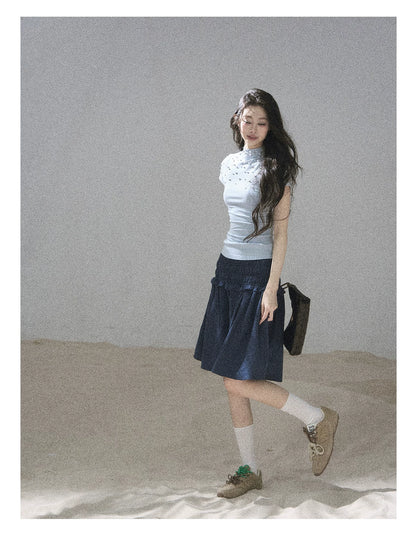 "Scattered Across the Milky Way" Pearl Beaded Knit T-Shirt (Haze Blue/ Sage Gray)