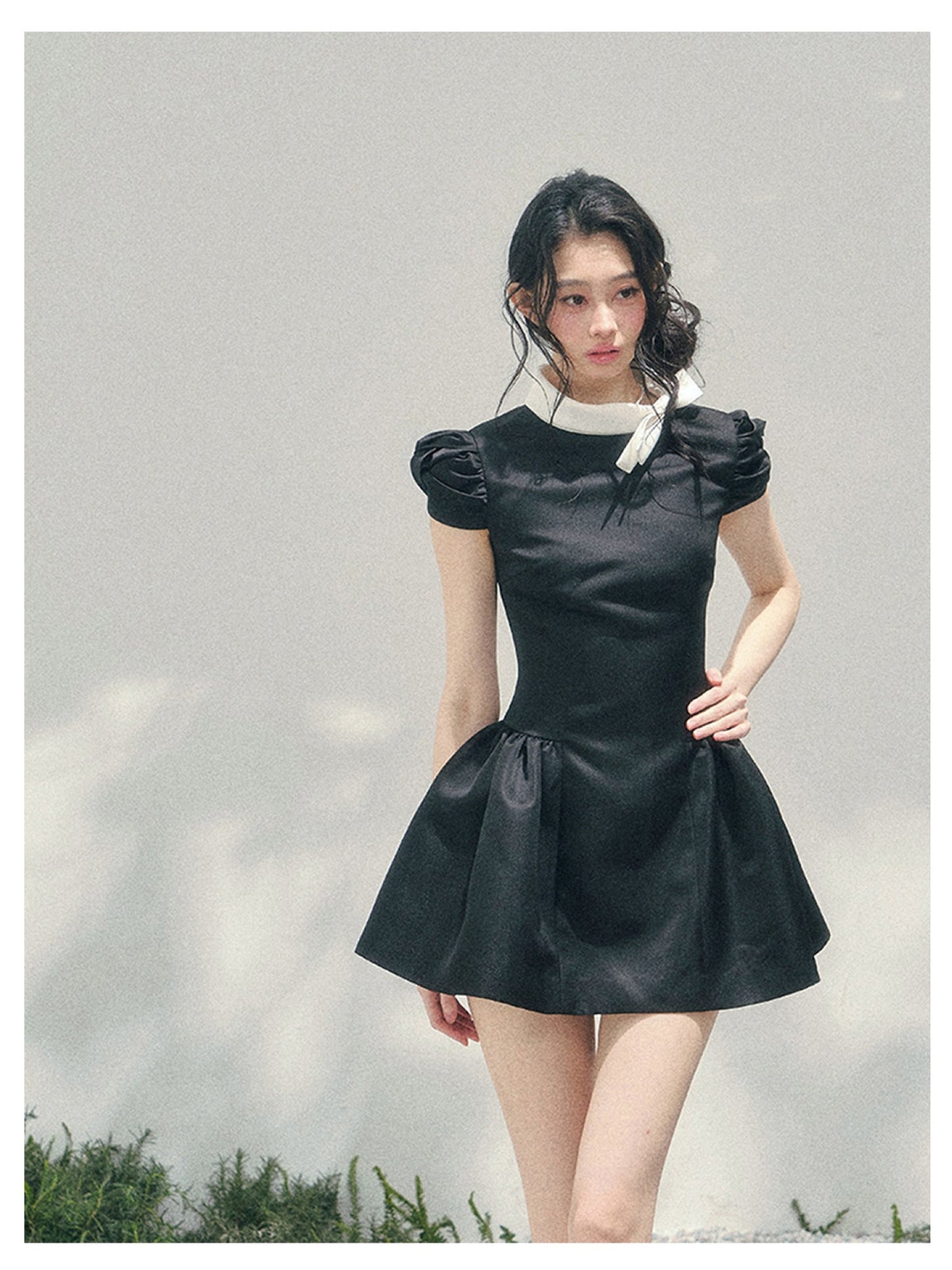 少也眼 “Satin Poise” Tranquil Black Puff Sleeve French A-Line Dress 145