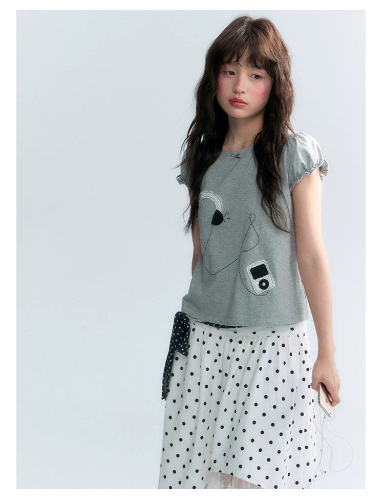 "Walkman Days" Retro Appliqué Puff Sleeve Tee
